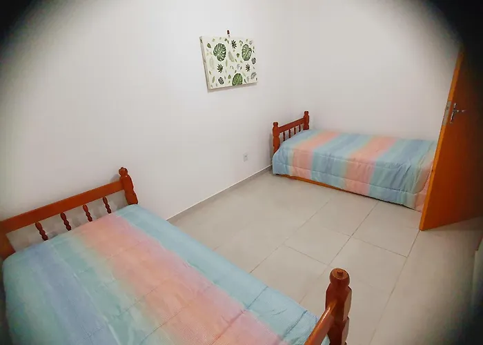 Apartamento duplex novo no Perequê Açu - Condomínio de frente ao mar
